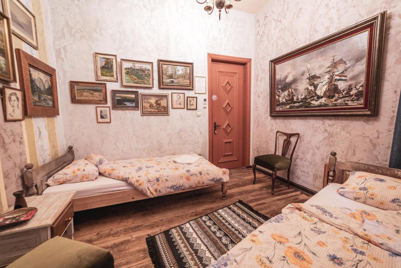 Guest House Malkia Inter Veliko Tarnovo Kültér fotó